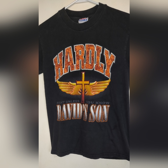 Hanes Tops - HARDLY DAVIDSON motorcycle Tshirt. Hope Cafe Akron OH RIDING FOR JESUS Adult S